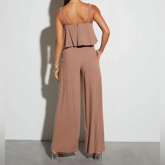 Brand new Itzel Fitted Waist Jumpsuit size M - Picture 2 of 5
